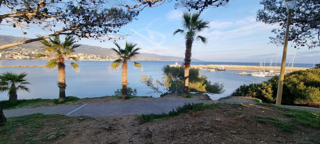 Studio La mer à Bormes-les-Mimosas Esterno foto